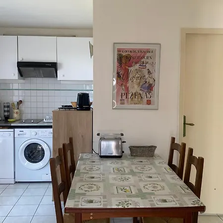 Les De Pailhes Holiday home